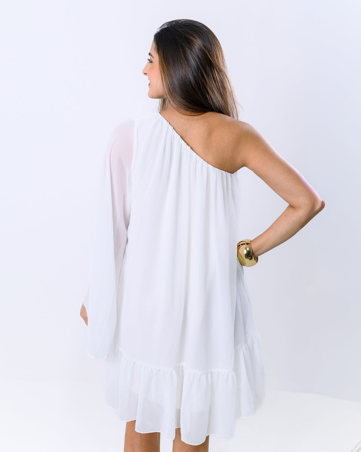 Vestido Curto Crepe com Manga Dany