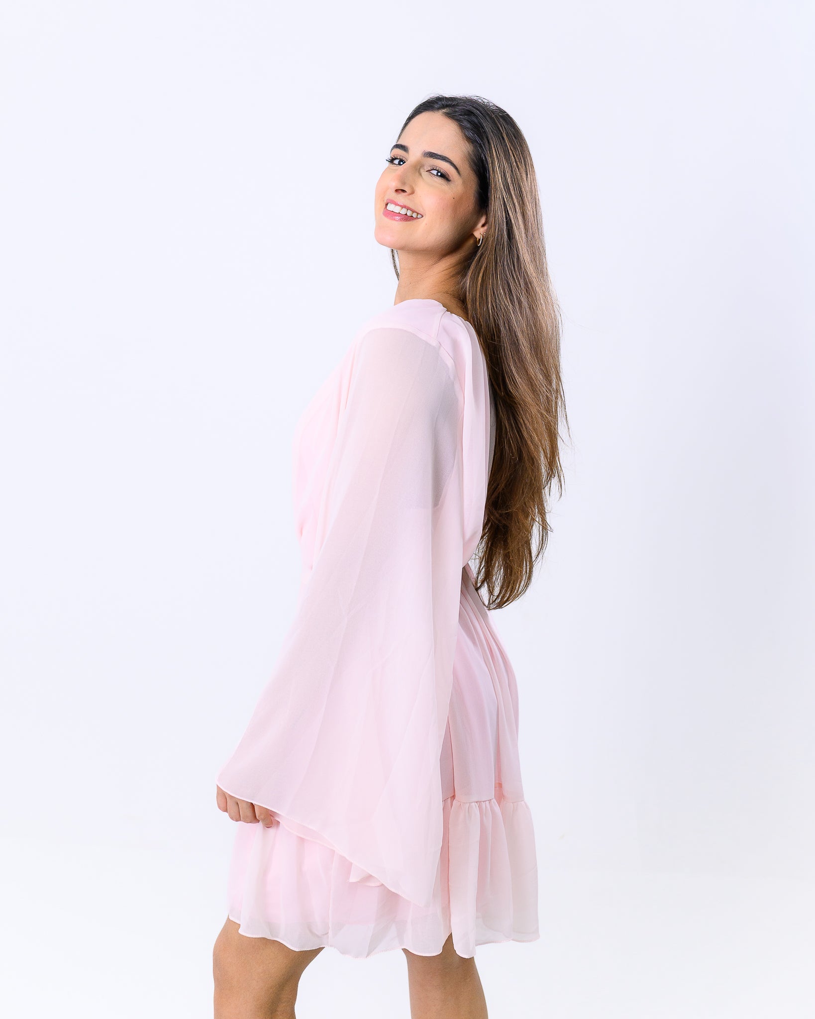 Vestido Curto Crepe com Manga Dany